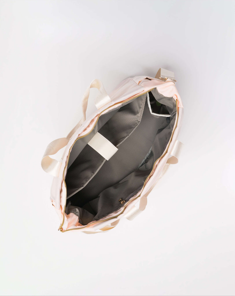 Kaigeo Blush Everyday Tote open top showing interior pockets